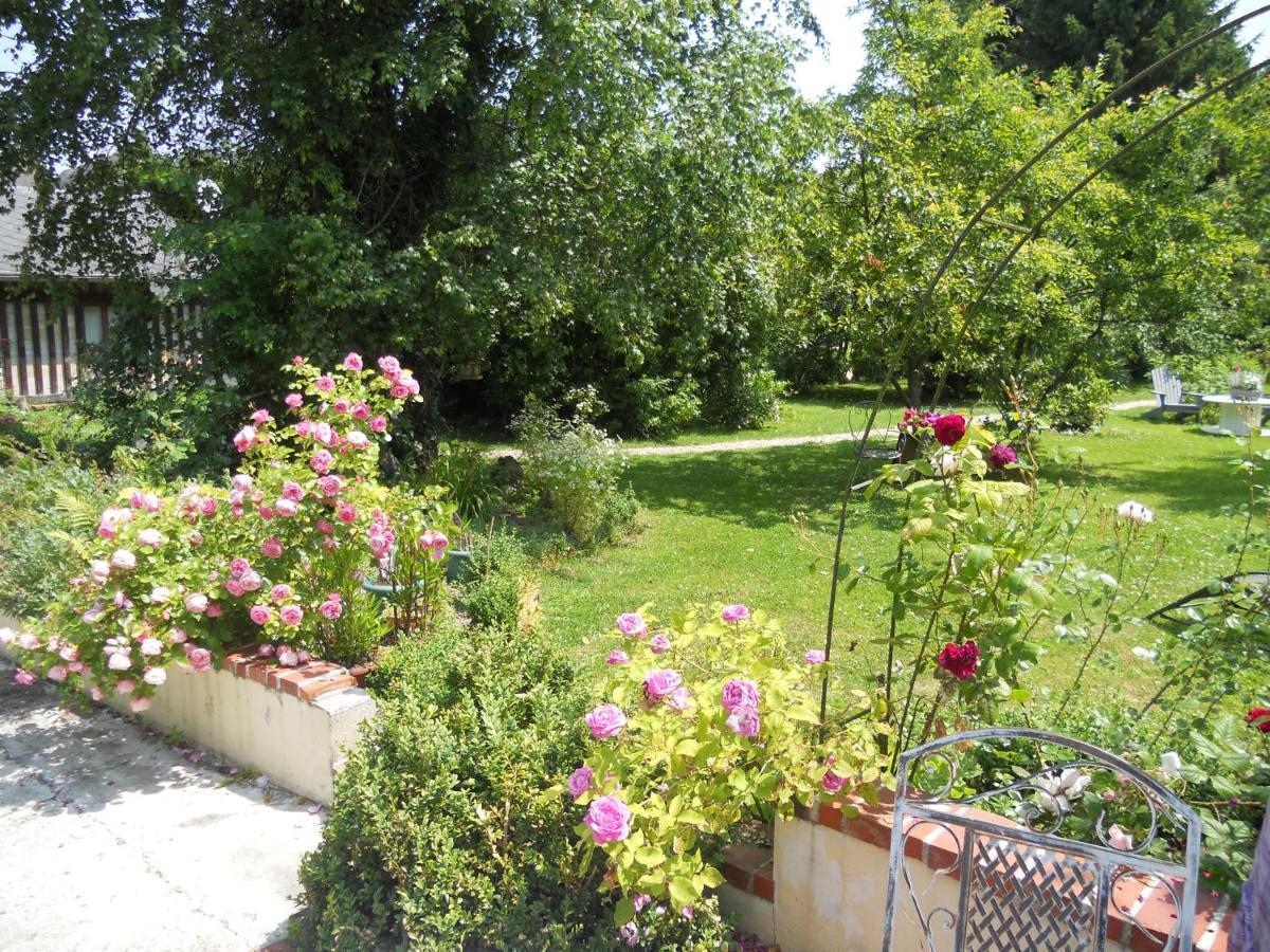 Neslette Le Moulin Des Roses Bed & Breakfast エクステリア 写真